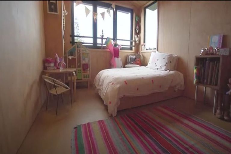 Photo of property in 21a Old Lake Road, Narrow Neck, Auckland, 0624