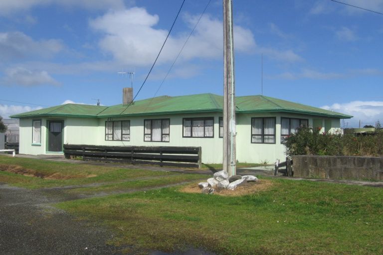 Photo of property in 14 Norton Street, Te Kopuru, 0391