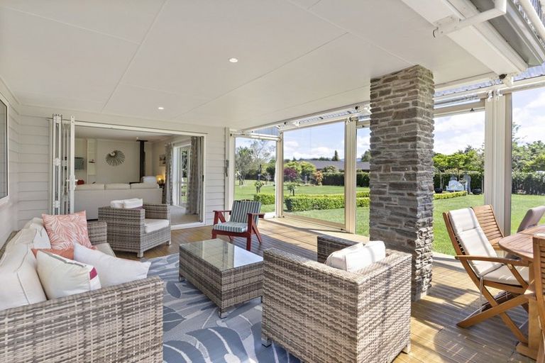 Photo of property in 8 Camellia Lane, Carterton, 5713