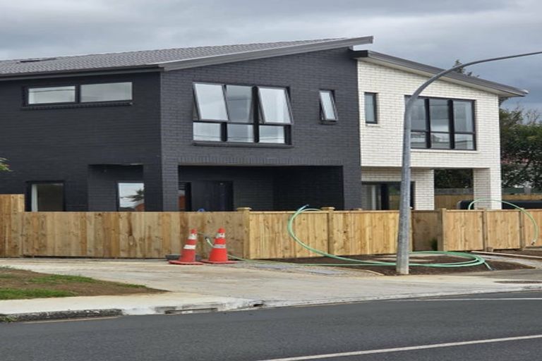 Photo of property in 310 Rangatira Road, Beach Haven, Auckland, 0626