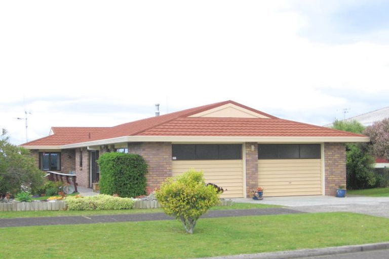 Photo of property in 21 Coppelia Avenue, Omokoroa, 3114