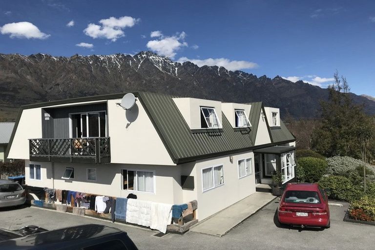 Photo of property in 3 Remarkables Crescent, Frankton, Queenstown, 9300
