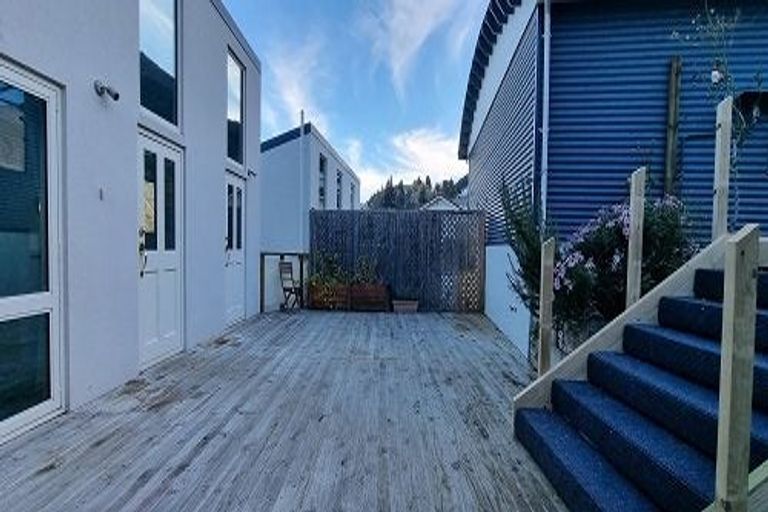 Photo of property in 3a Strawberry Lane, Fernhill, Queenstown, 9300