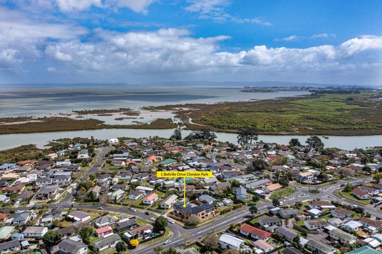 Photo of property in 1a Bellville Drive, Clendon Park, Auckland, 2103