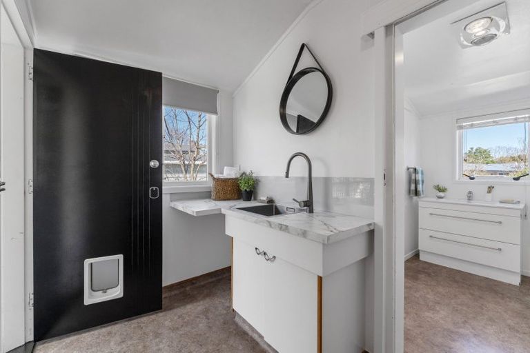 Photo of property in 21 Sunset Street, Hilltop, Taupo, 3330