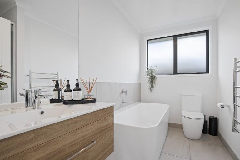 Photo of property in 13 Tabernacle Street, Karaka, 2124