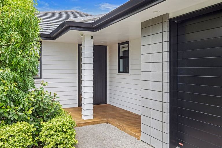 Photo of property in 27 Saddlers Way, Papamoa, 3118