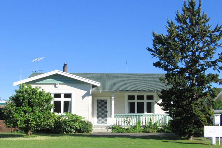 Photo of property in 18 Ayton Street, Mangapapa, Gisborne, 4010