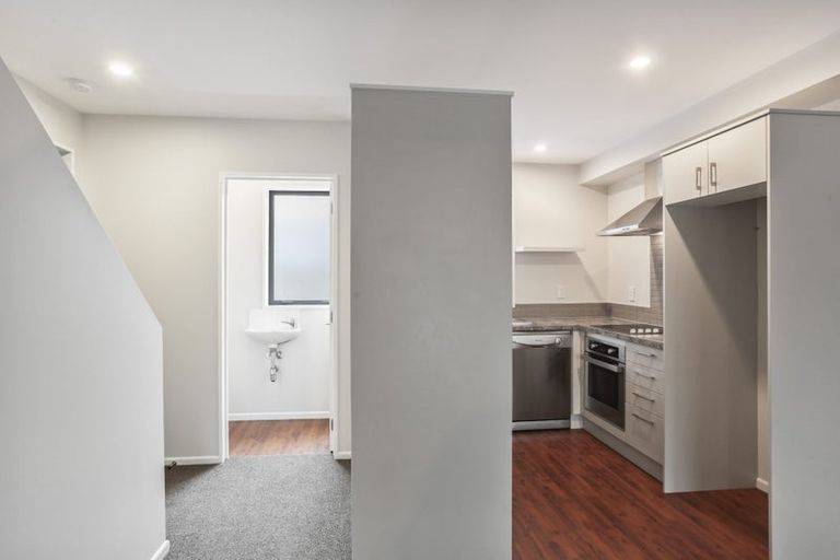 Photo of property in 4/14 London Street, Richmond, Christchurch, 8013