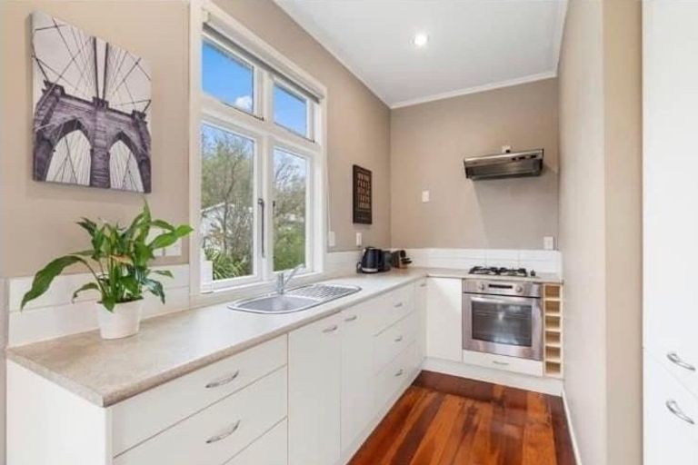 Photo of property in 53 Waite Street, Featherston, 5710