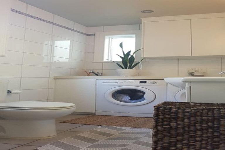 Photo of property in 267 Tinakori Road, Thorndon, Wellington, 6011