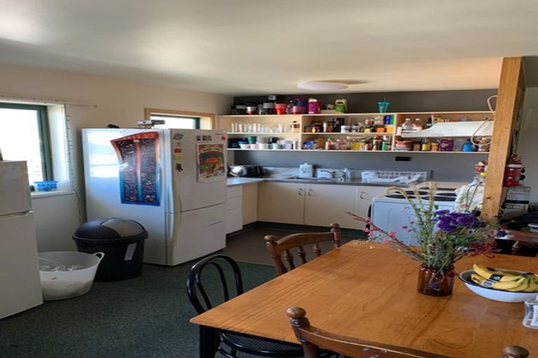 Photo of property in Te Awhina Apartments, 14/22 Sussex Street, Mount Cook, Wellington, 6021