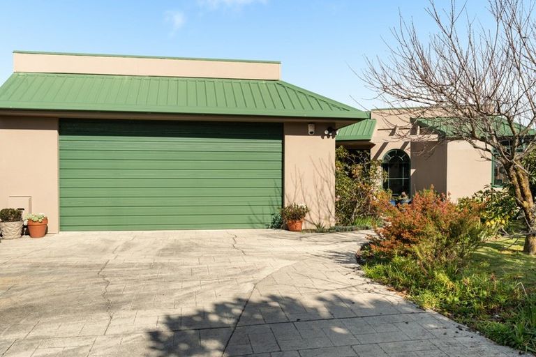 Photo of property in 15 Santorini Key, Papamoa Beach, Papamoa, 3118