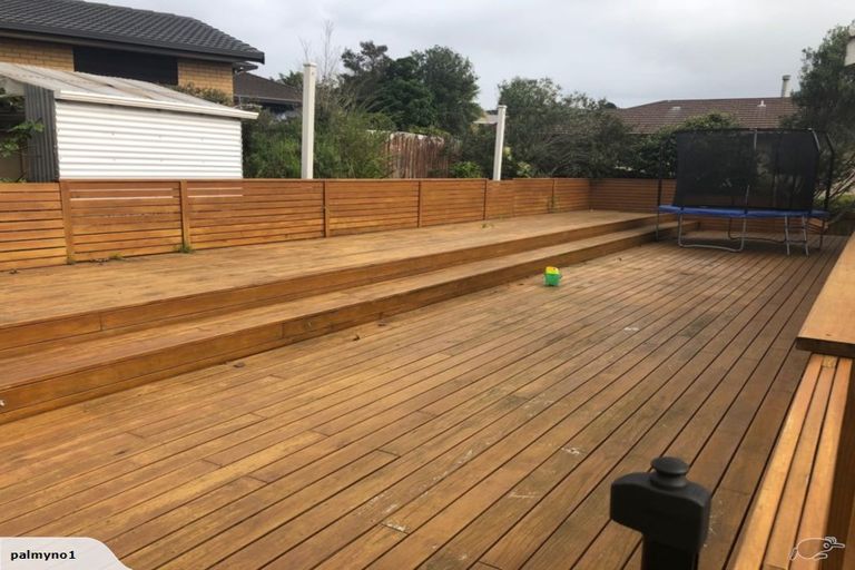 Photo of property in 27 Marina View Drive, West Harbour, Auckland, 0618