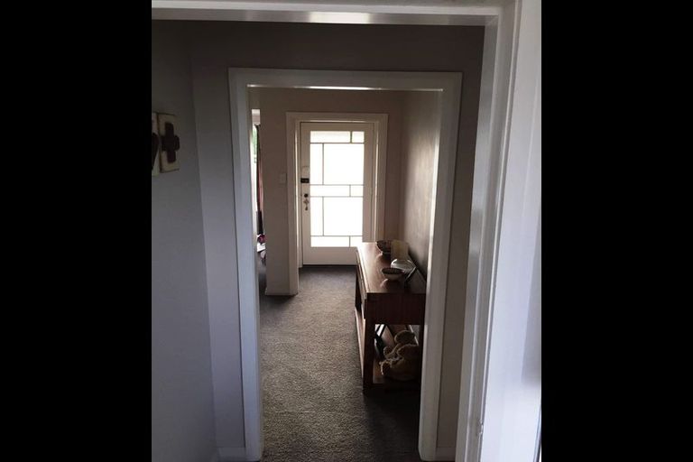 Photo of property in 21 Jellicoe Drive, Hamilton East, Hamilton, 3216