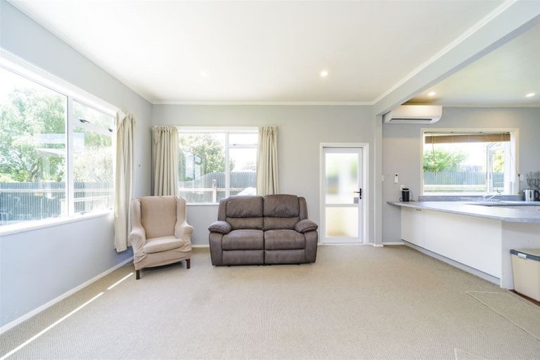 Photo of property in 7 Bull Street, Bulls, 4818