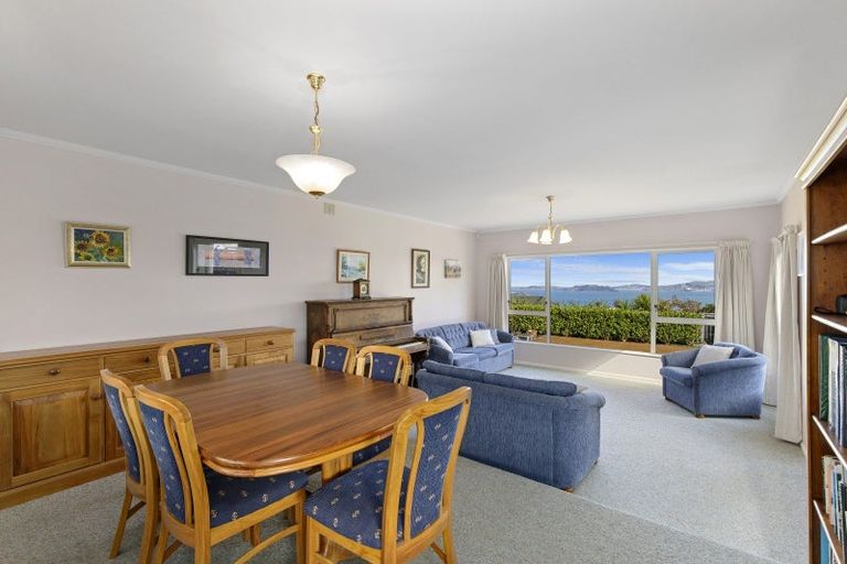Photo of property in 3 Lemonwood Grove, Maungaraki, Lower Hutt, 5010