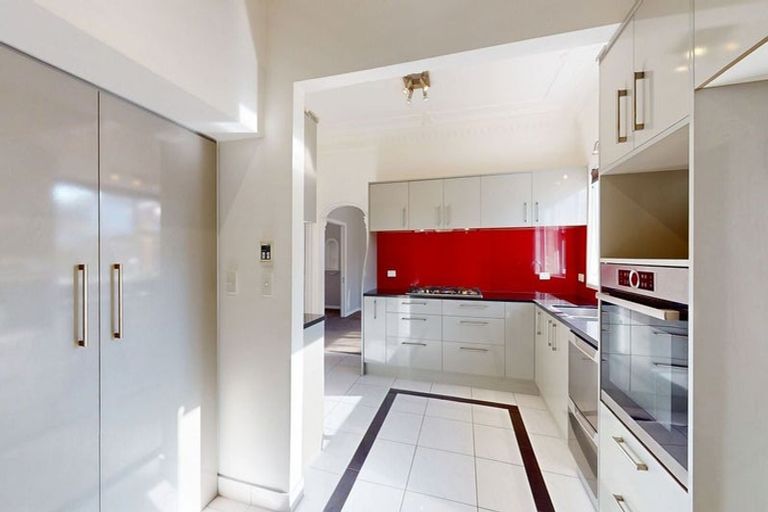 Photo of property in 49 Kings Crescent, Hutt Central, Lower Hutt, 5010