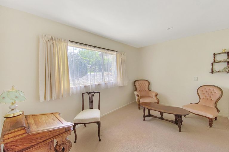 Photo of property in 4 Kerikeri Grove, Kerikeri, 0230