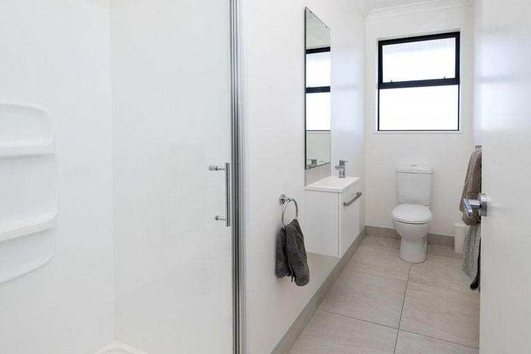 Photo of property in 106 Liberty Crescent, Beachlands, Auckland, 2018