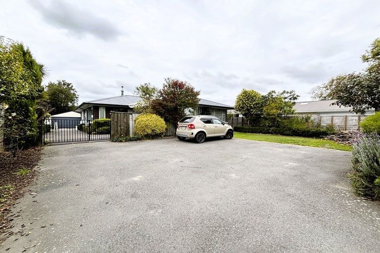 Photo of property in 146 Wairakei Road, Bryndwr, Christchurch, 8053