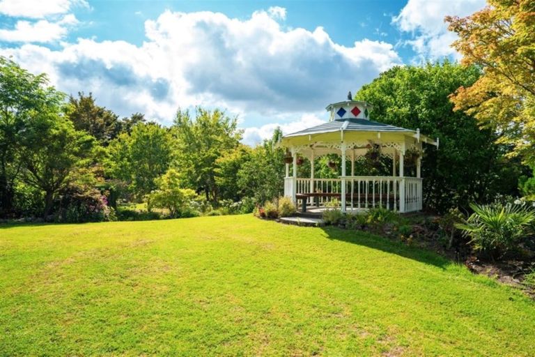 Photo of property in 727 Otaika Valley Road, Maungatapere, Whangarei, 0170