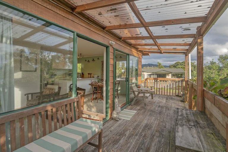 Photo of property in 152 Ocean Beach Road, Tairua, 3508