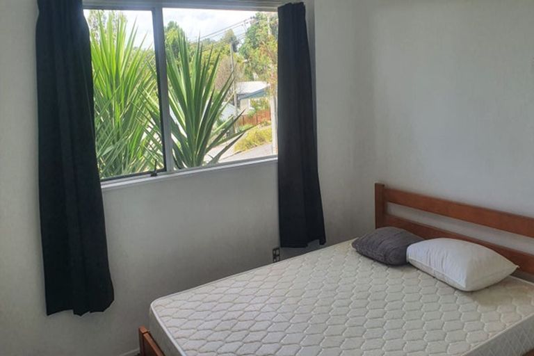 Photo of property in 2/156 Manuka Road, Bayview, Auckland, 0629