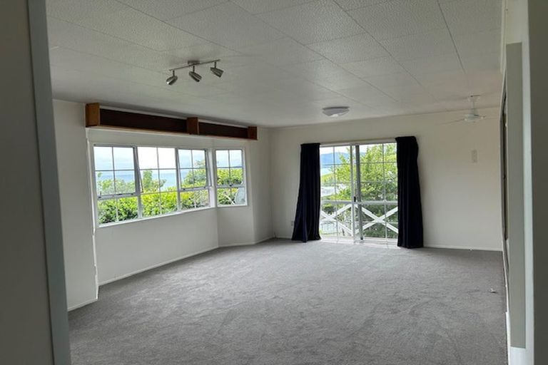 Photo of property in 37 Stratford Drive, Cable Bay, 0420