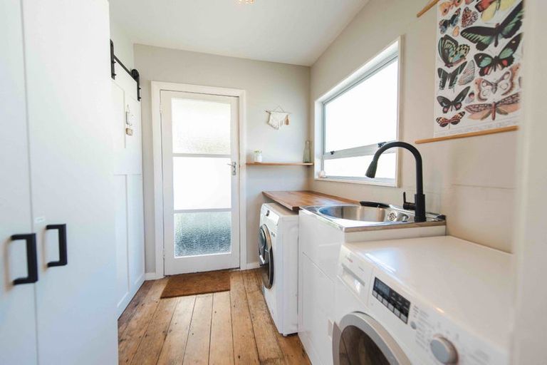 Photo of property in 46 Frankley Road, Westown, New Plymouth, 4310