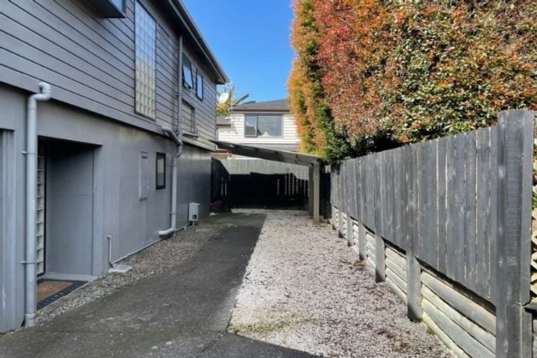 Photo of property in 49a Springfield Road, Morningside, Auckland, 1022