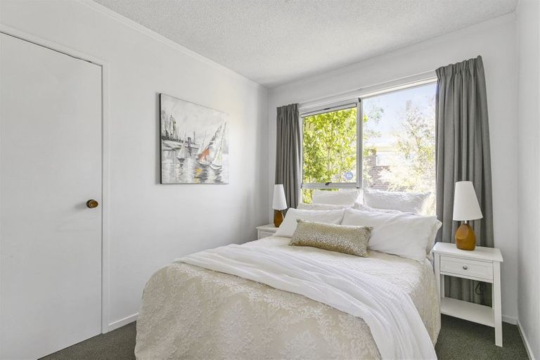 Photo of property in 205 Glamorgan Drive, Torbay, Auckland, 0630