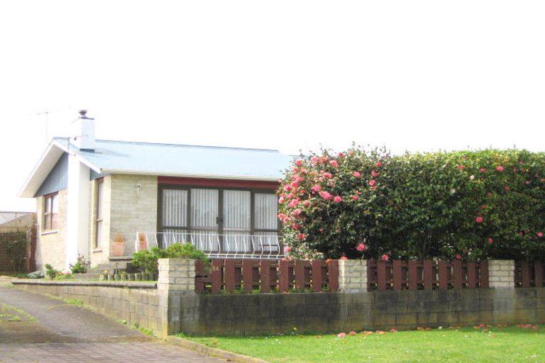 Photo of property in 84 Blake Street, Waitara, 4320