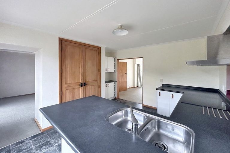 Photo of property in 14 Glen Street, Levin, 5510