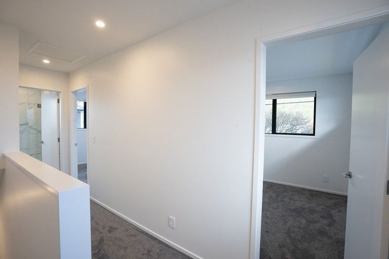 Photo of property in 1/27 Waiwhetu Road, Waiwhetu, Lower Hutt, 5010