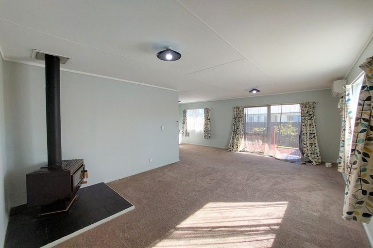 Photo of property in 415 Ngatai Road, Bellevue, Tauranga, 3110