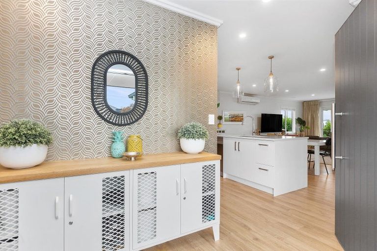 Photo of property in 2 Richards Street, Cambridge, 3434