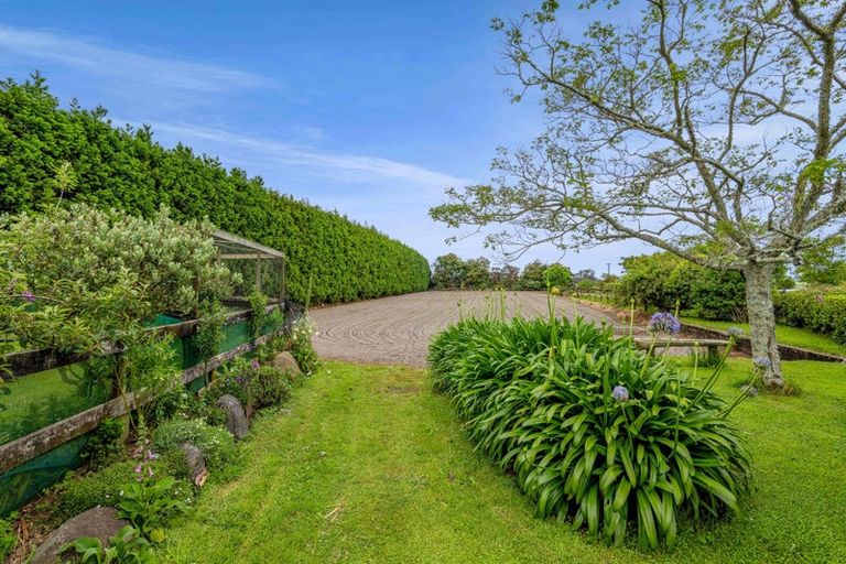 Photo of property in 325a Awai Road, Tarurutangi, New Plymouth, 4372