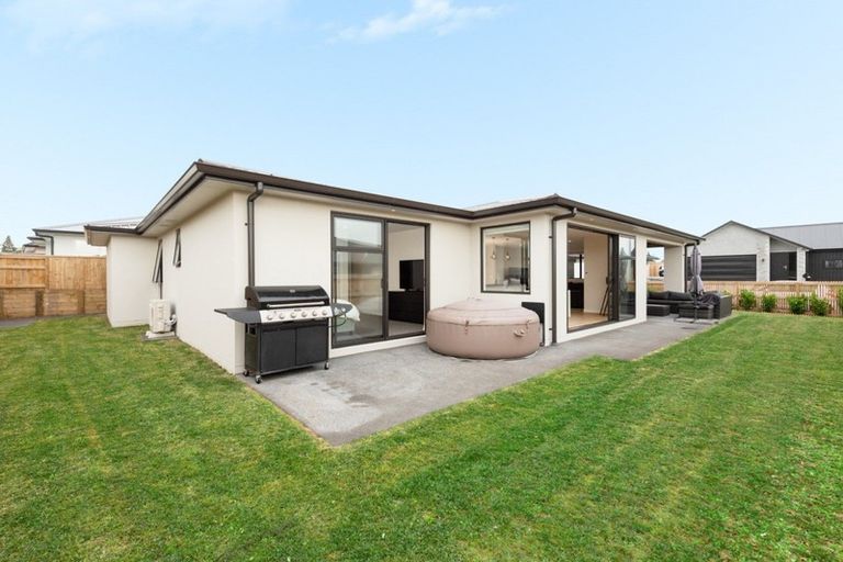 Photo of property in 63 Ruba Way, Ohauiti, Tauranga, 3112