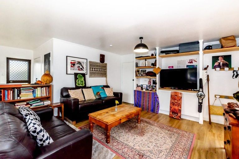 Photo of property in 10a Raukawa Street, Otaki, 5512