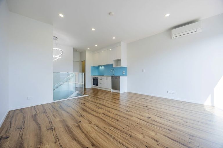 Photo of property in 51b Glendene Avenue, Glendene, Auckland, 0602