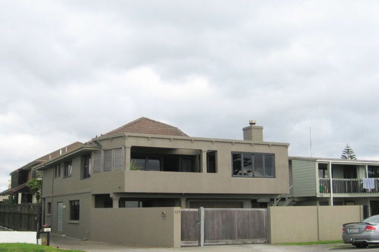 Photo of property in 123a Marine Parade, Mount Maunganui, 3116