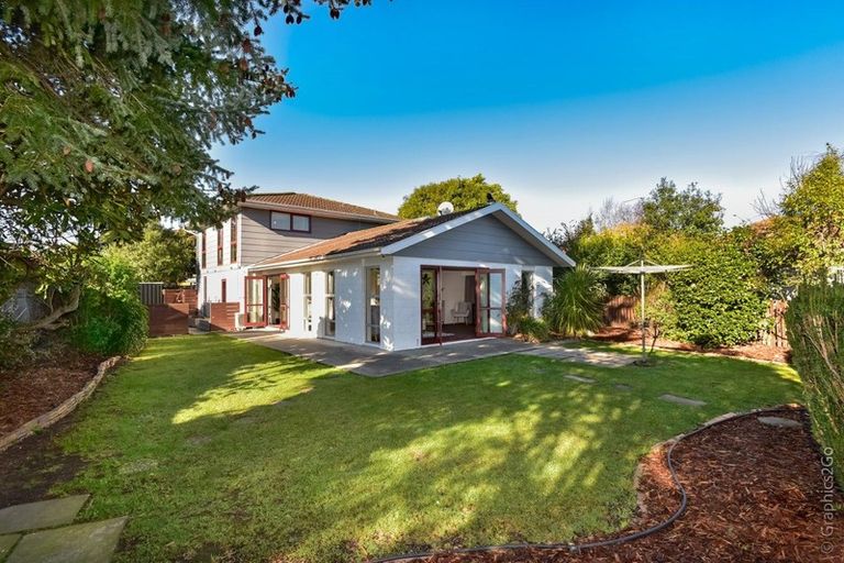 Photo of property in 3 Russley Road, Russley, Christchurch, 8042