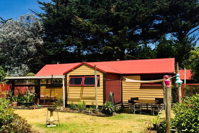 Photo of property in 637 Waitarere Beach Road, Waitarere Beach, Levin, 5510