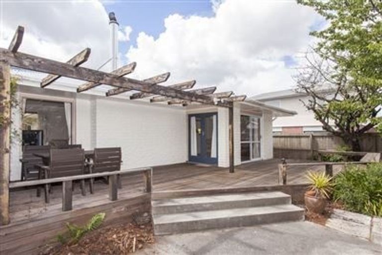 Photo of property in 183 Waimairi Road, Ilam, Christchurch, 8041