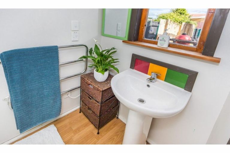 Photo of property in 38 Oram Avenue, New Brighton, Christchurch, 8061