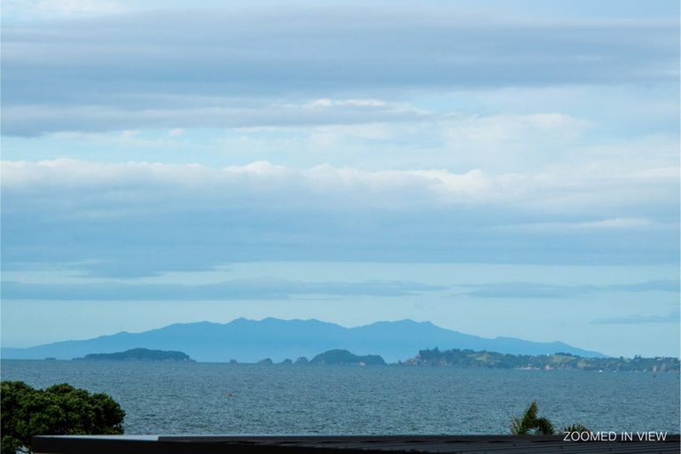 Photo of property in 15a Ocean View Road, Milford, Auckland, 0620