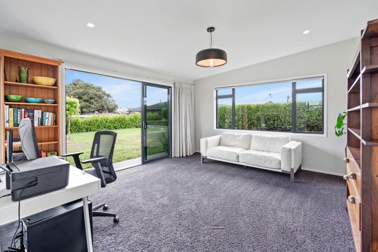 Photo of property in 39 Karanui Road, Te Kamo, Kamo, 0185