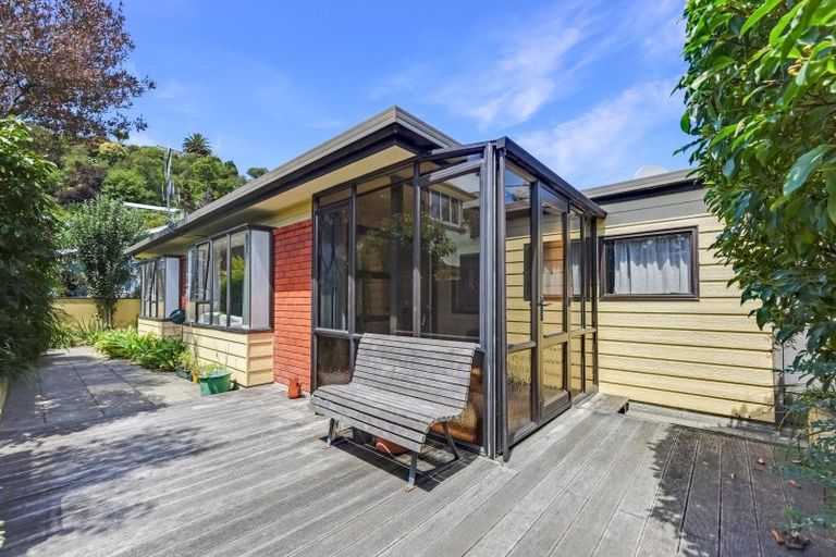 Photo of property in 2/45 Tahunanui Drive, Tahunanui, Nelson, 7011