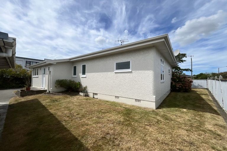 Photo of property in 1/395 Gloucester Street, Taradale, Napier, 4112